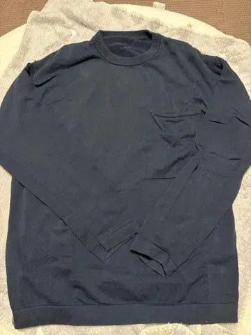 crepuscule 네이비 포켓 부착 스웨터