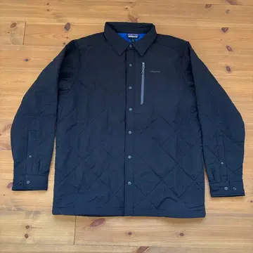 patagonia 블랙 퀼팅 자켓 M