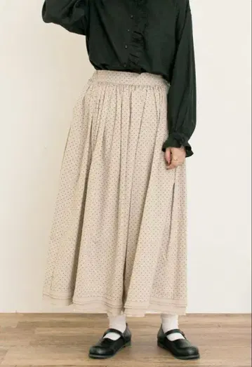 [ 유베시 x Samansa Mos2 ] 밑단 프릴 개더 스커트