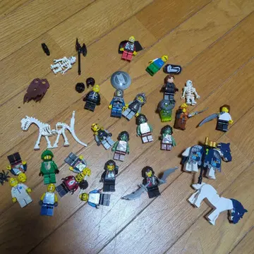 레고 미니 피규어 7093 등 23체