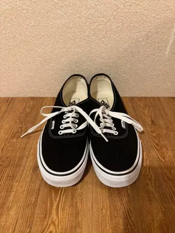 미사용 새상품 VANS 블랙 스니커즈 사이즈 5