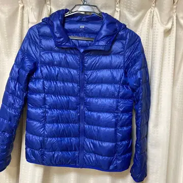 유니클로 울트라 라이트 다운 자켓 후드티 후드 블루 M