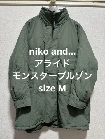 새상품급 니코앤드 아라이 몬스터 블루종 카키 사이즈 M
