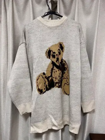 오버 사이즈 테디베어 니트 긴팔 니트