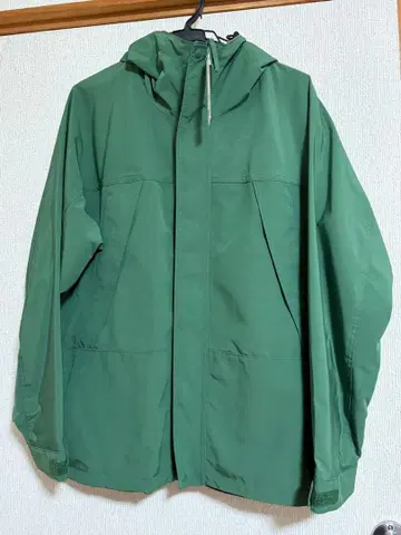 유니클로 새상품 남성용 그린 유틸리티 후드티