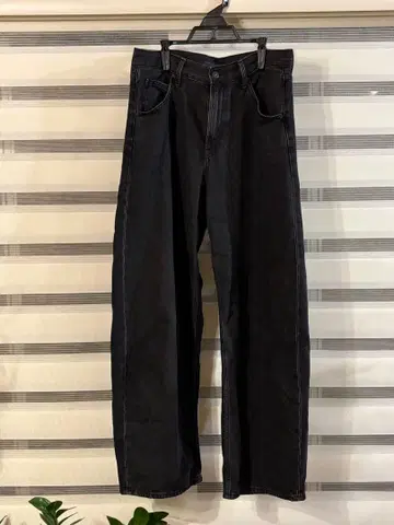 배기 커브 진 유니클로