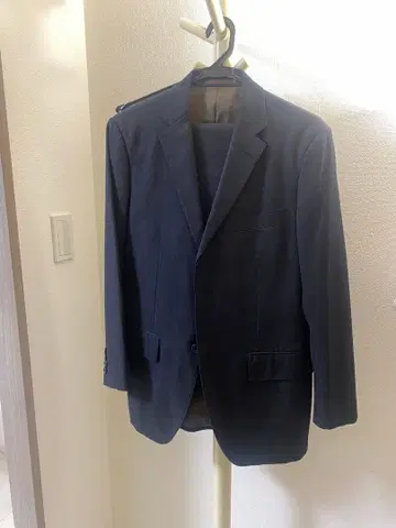 [ 고타이리쿠 ] ( 36 ) 남성용 수트 네이비 컬러 온워드 카시야마