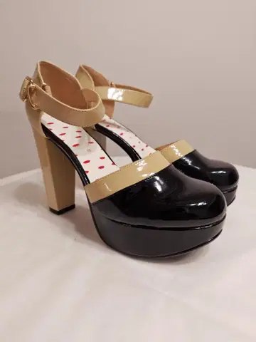 새상품: SLY 여성용 신발 하이힐 L 블랙/베이지