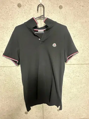 MONCLER 블랙 반팔 피케 셔츠