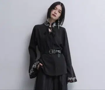 2WAY 자수 블라우스 HARE 하레 상의 셔츠 블라우스 블랙