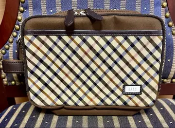 DAKS 체크 무늬 클러치백 세컨드 백