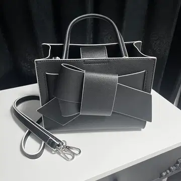 [ FRAY I.D ] 엘르 리본 미들백