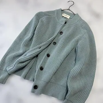 새상품급 DEMY BY DEMYLEE 가디건 데 XS 사이즈