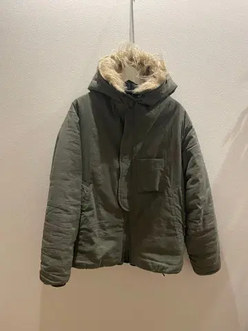 REMILLA 올리브 다운 자켓 M