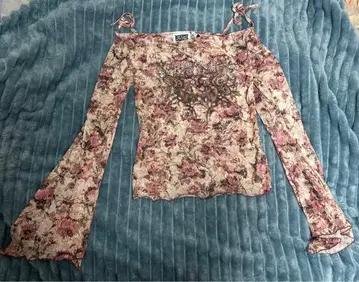 RECLAIMED VINTAGE 플라워 프린트 메쉬 셔츠 상의