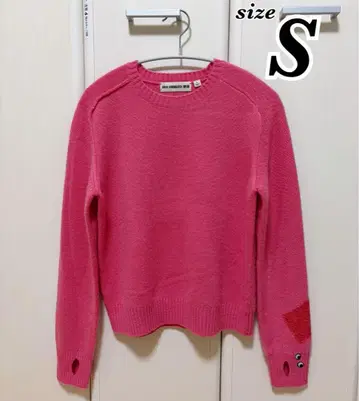 유니클로 ANYA HINDMARCH 핑크 니트