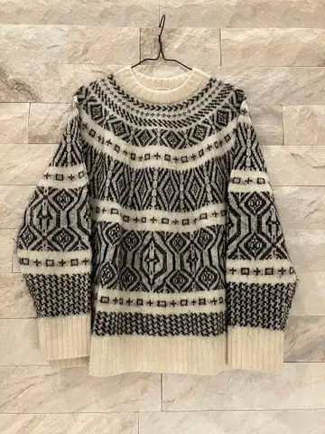 드레스트레리어 DRESSTERIOR 자카드 니트 스웨터 38