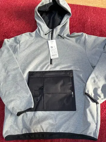 미사용 헬리한센 언더그라운드 소프트쉘 후드티 L 사이즈