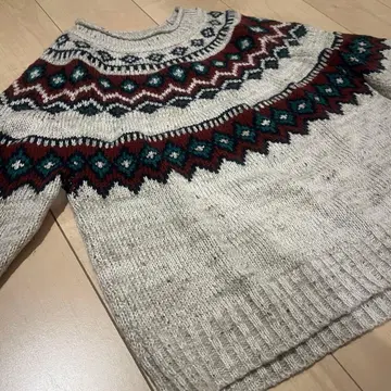 페어아일 패턴 니트 스웨터 긴팔