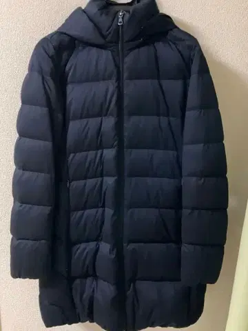유니클로 후드 부착 다운 코트 네이비 경량 L 슬림