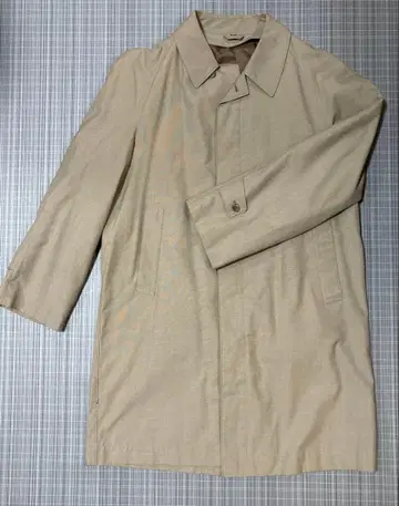 베이지 트렌치코트 사이즈 94