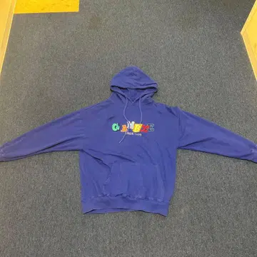 컬러풀 로고 보라색 후드 부착 후드티
