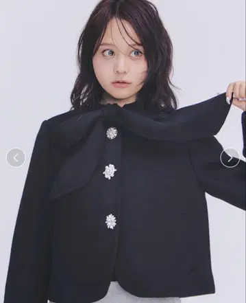 LILY BROWN / 릴리 브라운 2way 리본 비쥬 코트