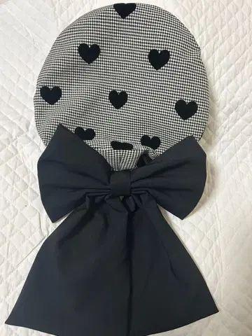 [ HEIHEI ] 하트 무늬 리본 포함 베레모 [ 미사용 ]