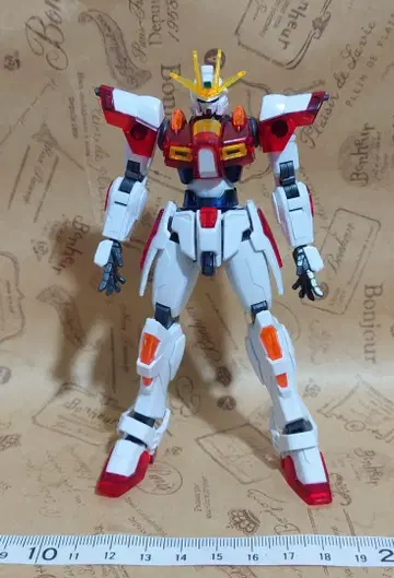 1/144 HG 빌드 버닝 건담 솔리드 클리어 제일복권 건담 프라모델