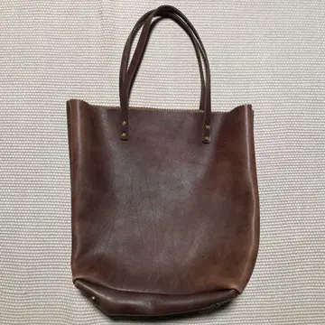 천연 가죽 토트백 브라운