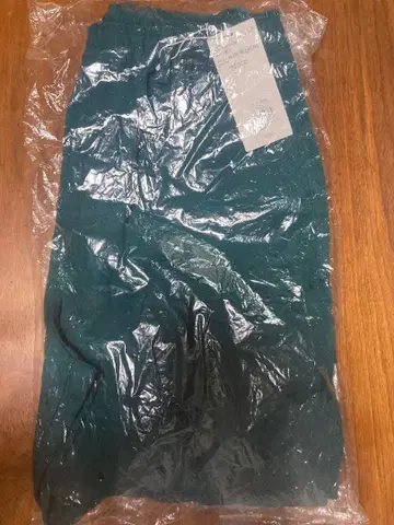 [ 미사용 새상품 ] 그린 와이드 팬츠 M 사이즈