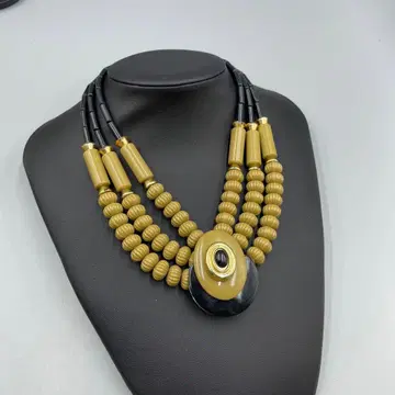 24 빈티지 수지 다층 비즈 목걸이 블랙과 베이지