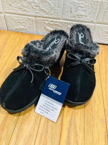 새상품 sketchers 스케쳐스 통굽 사보 샌들 퍼 보아