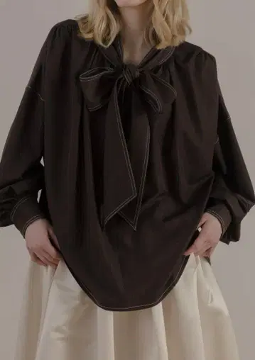 [ 미사용 ] THE TOE Romer Ribbon Blouse