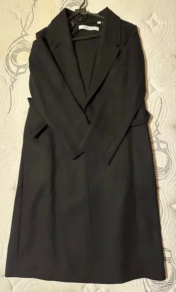 유니클로 캐시미어입 롱 코트 미사용