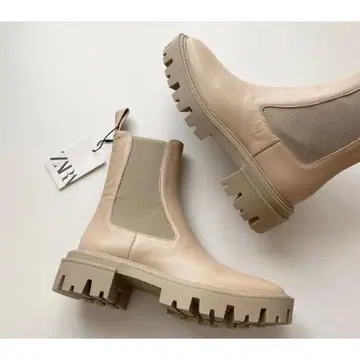 ZARA 트랙 밑창 플랫 리얼 가죽 앵클부츠 사이즈 37