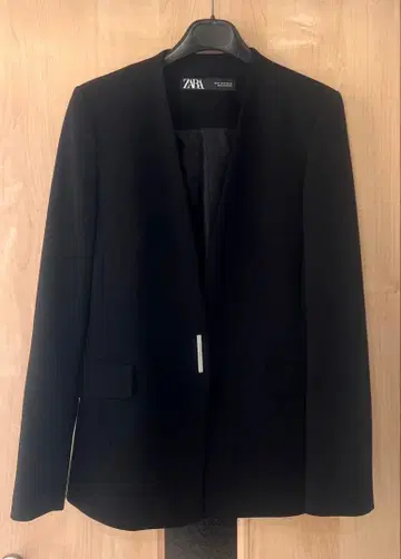 ZARA 블랙 노카라 자켓 M