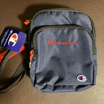 챔피온 미니 숄더 네이비 컬러