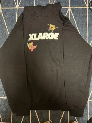 XLARGE x 스펀지밥 자수 콜라보 후드티