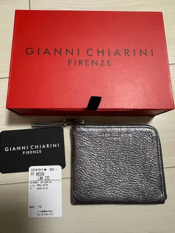 지안니 키아리니 지갑 미니 지갑 유나이티드 애로우즈 팬에게도