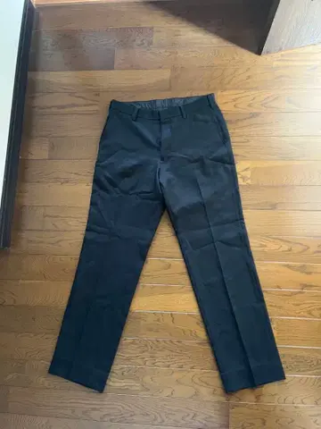 블랙 슬랙스 스트레이트 핏