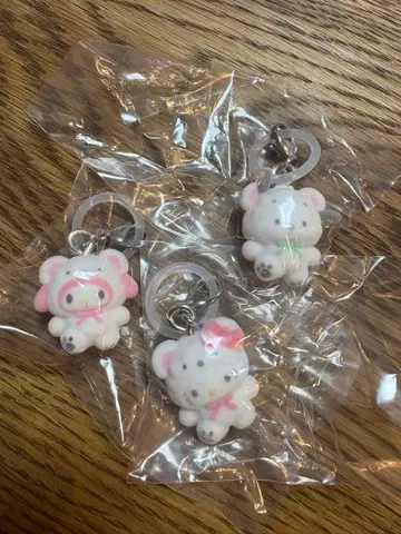 당일 발송 산리오 캐릭터즈 메지루시 액세서리 복슬복슬 스노우 3개