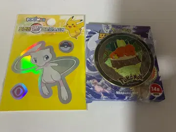 한국 한정판 포켓몬 리자드 캔뱃지 + 뮤우 오로라 스티커 세트