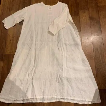 린넨 화이트 5부 소매 원피스 빅 포켓 인기 작가