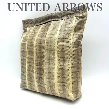 유나이티드 애로우즈 클러치백 뱀 에키조틱 경량