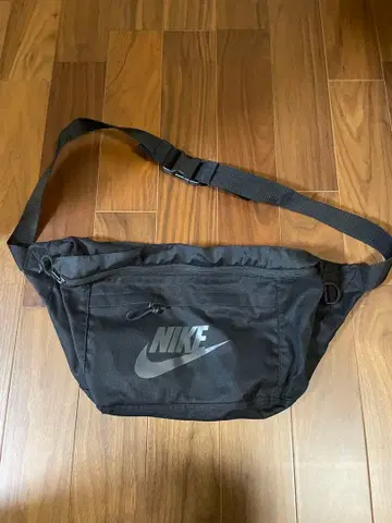 NIKE 바디백 블랙