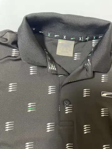 Nike 패턴 블랙 피케 셔츠