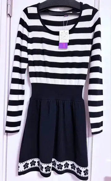 [MARYQUANT] 스트라이프 니트 원피스