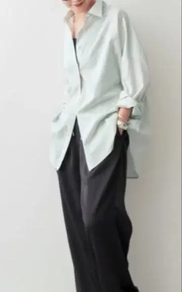 [ 새상품급 spick&span ] 가먼트 다이 카슈쿨 셔츠