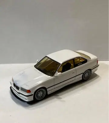 BMW M3 레이스 사양